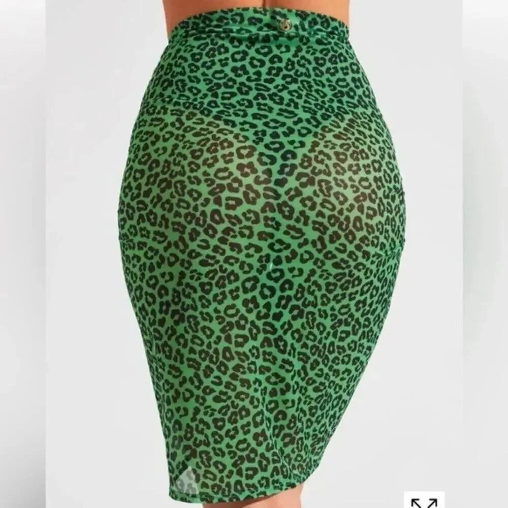 Buffbunny Sail Away Sarong Green Leopard Print M/L NWT - Picture 11 of 15